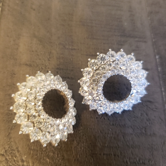 Diamond Style Earrings - Picture 9 of 9